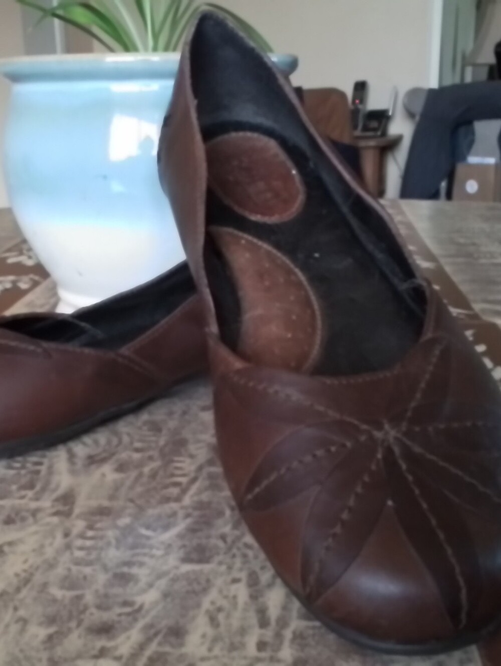 Bjorn Brown Flats